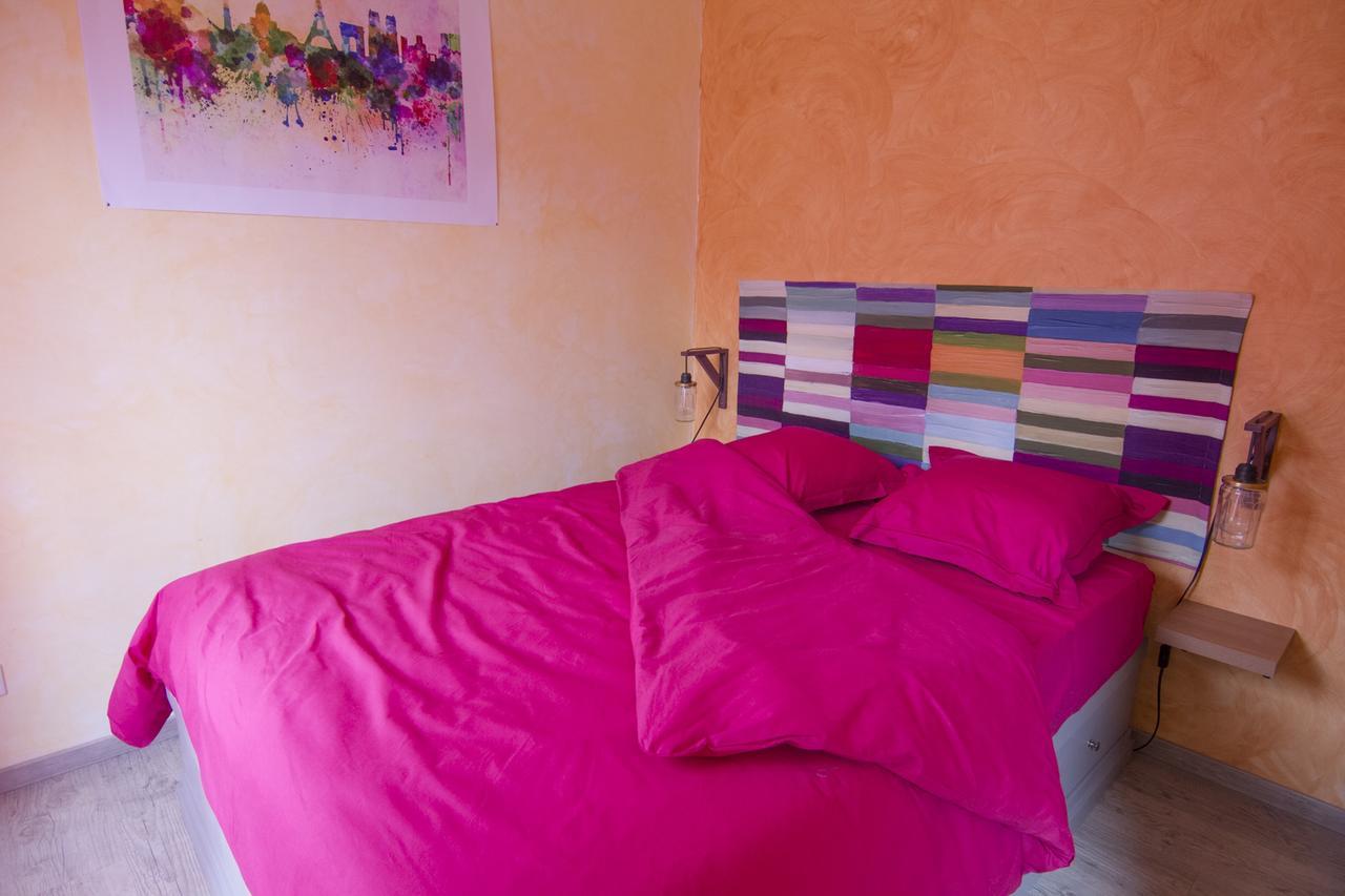 Chambres D'Hotes Les Coutas Mailly-la-Ville المظهر الخارجي الصورة