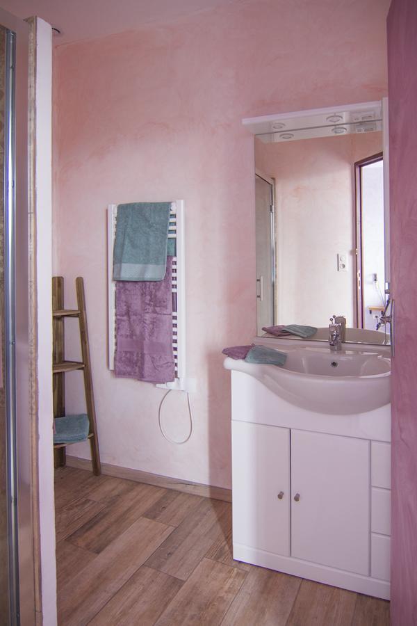 Chambres D'Hotes Les Coutas Mailly-la-Ville المظهر الخارجي الصورة