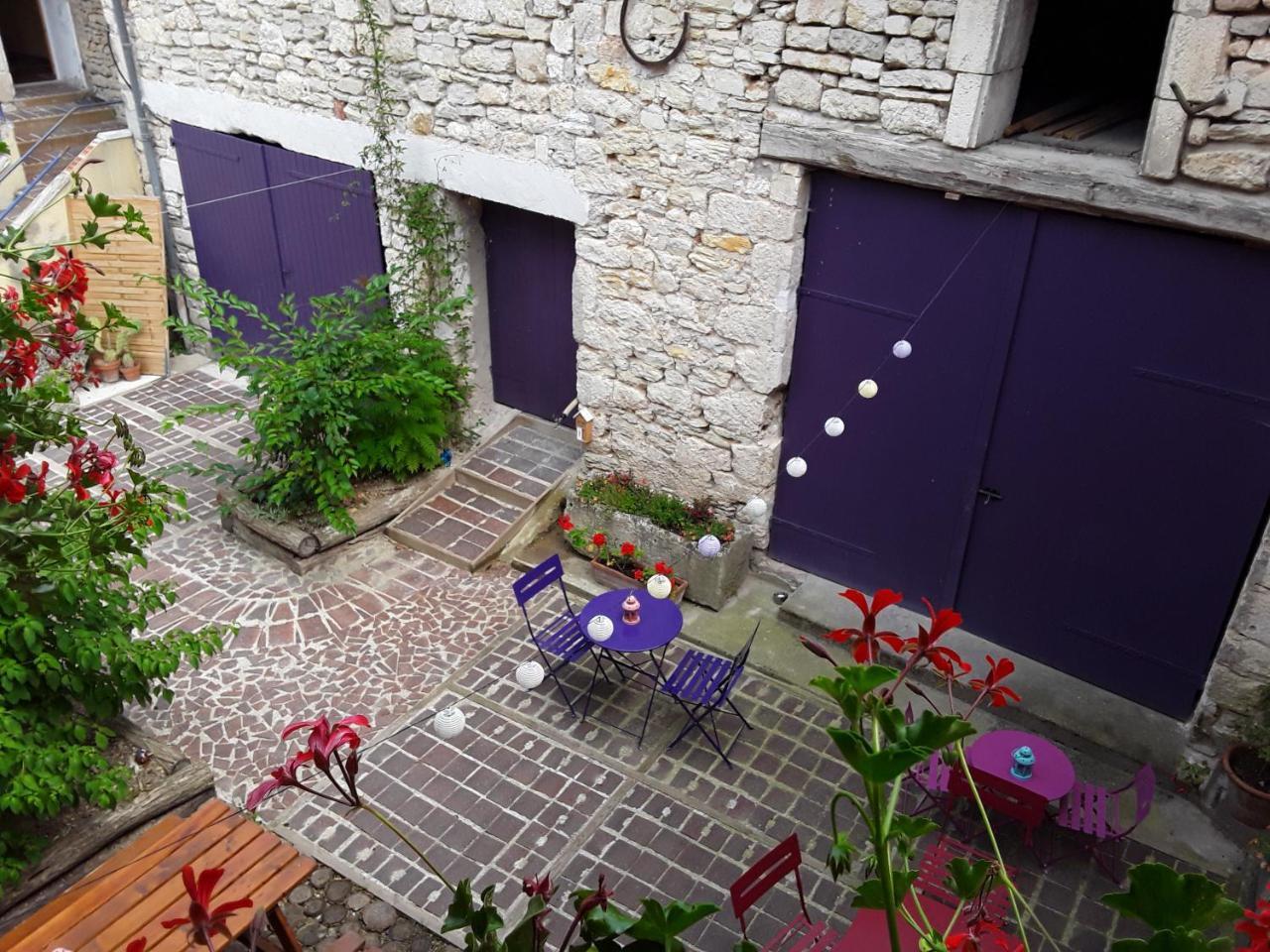 Chambres D'Hotes Les Coutas Mailly-la-Ville المظهر الخارجي الصورة