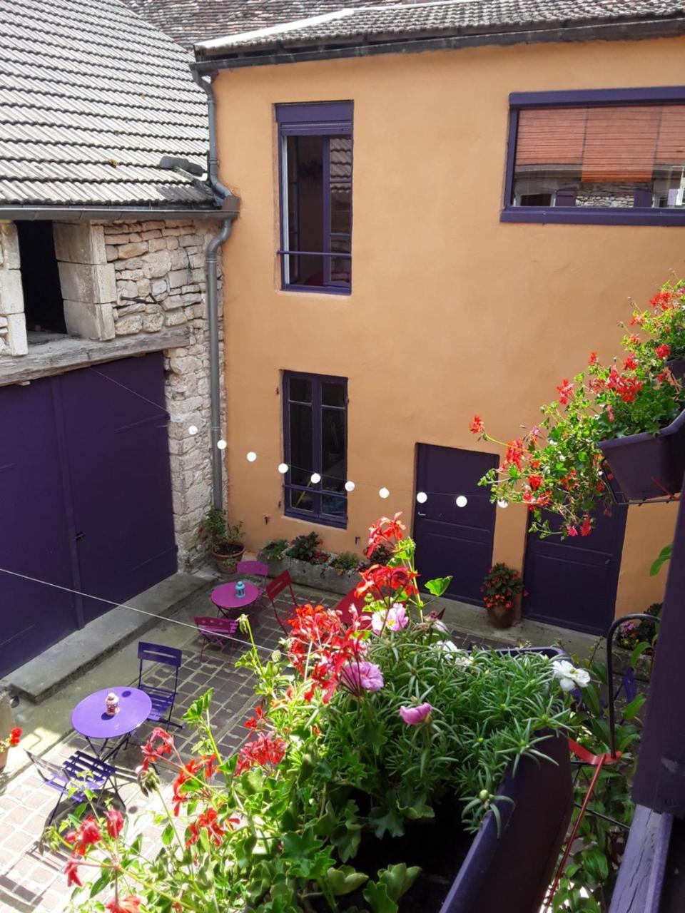 Chambres D'Hotes Les Coutas Mailly-la-Ville المظهر الخارجي الصورة
